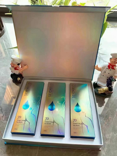 加纳菲丰体 加纳菲丰体