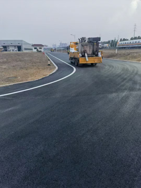 苏州阳澄湖人行道划线白线通道黄线车道标线价格 苏州阳澄湖人行道划线白线通道黄线车道标线价格