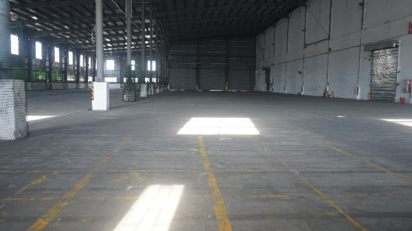 广州黄埔石化路仓库出租,高台仓丙二类消防,空地大,可分租证件 广州黄埔石化路仓库出租,高台仓丙二类消防,空地大,可分租证件